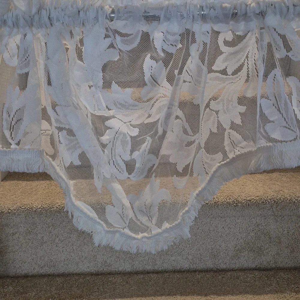 Quaker Lace Festoon Valance 60
